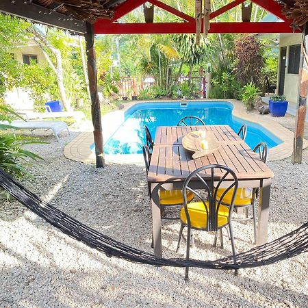 Travellers Motel Vanuatu Port Vila Exterior photo